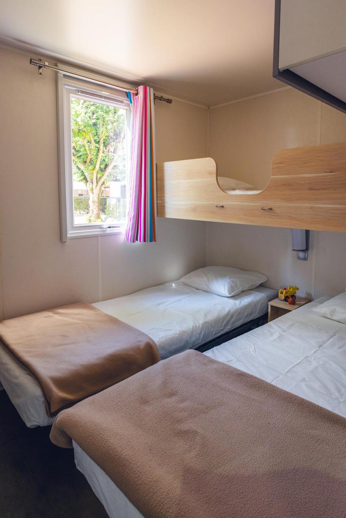 Hotel L'Oasis Des Dombes Ambérieux-en-Dombes Habitación foto